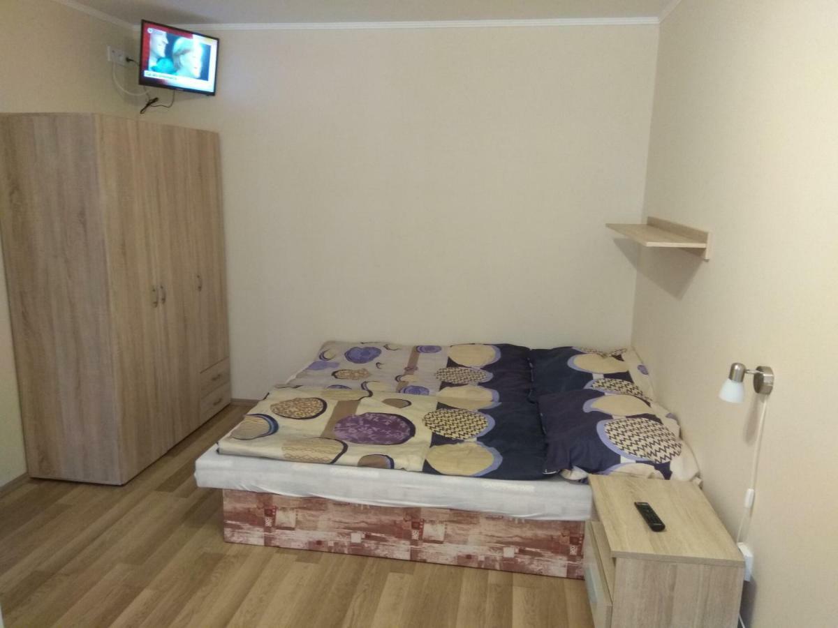 La Familia Διαμέρισμα Štúrovo Εξωτερικό φωτογραφία